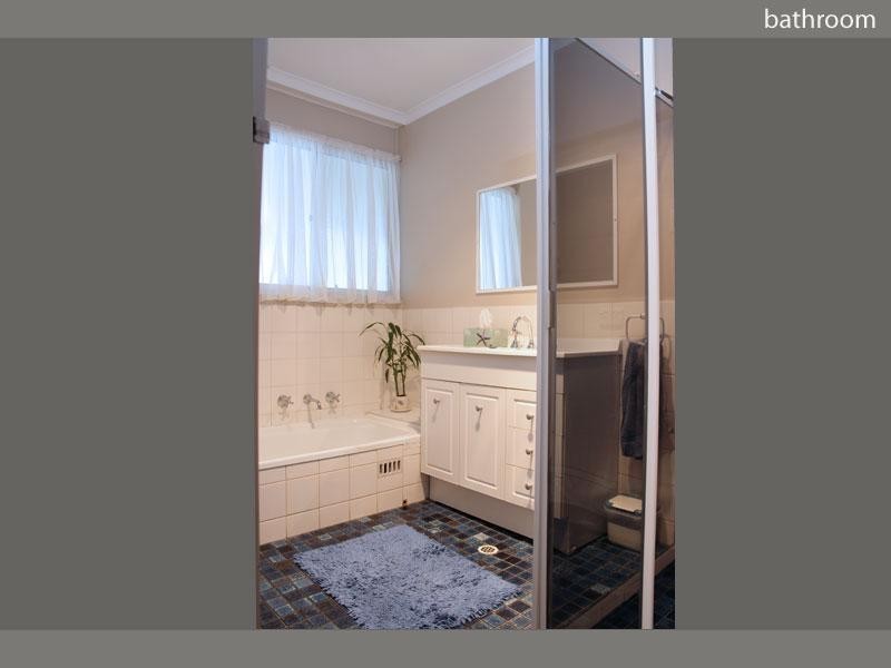 12 Casserly Crescent, Salisbury Heights SA 5109