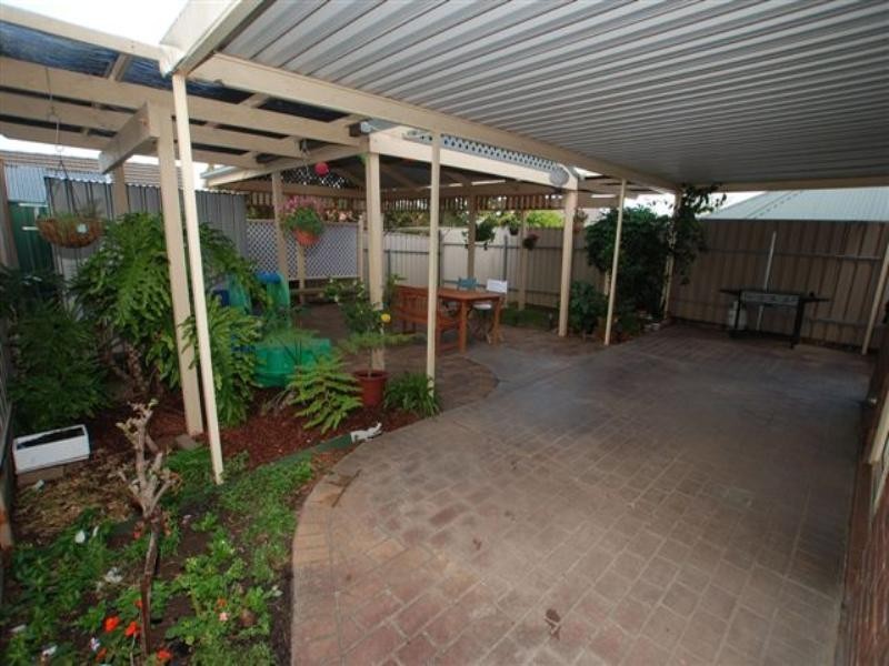 16 Bourke Place, Golden Grove SA 5125