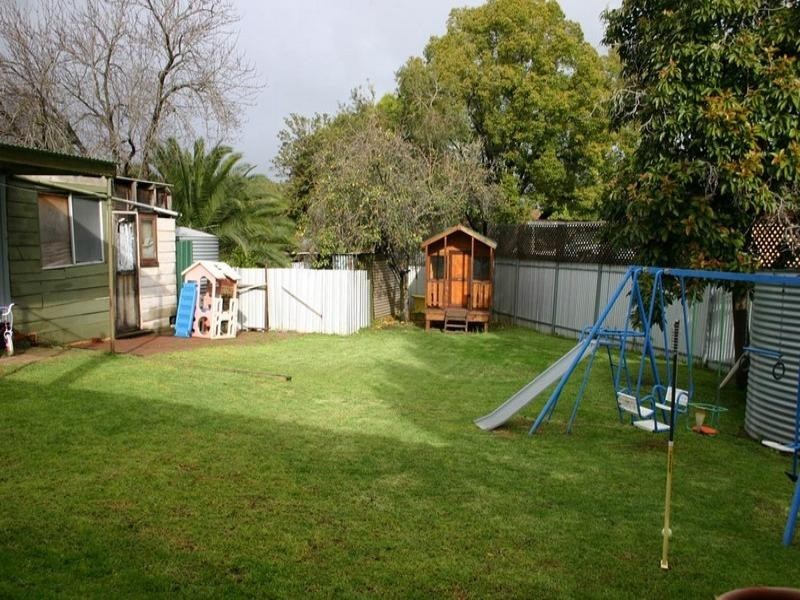 445 Wright Road, Valley View SA 5093