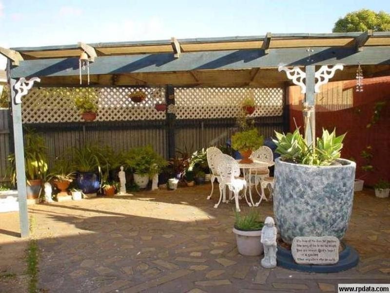15 Pauls Drive, Valley View SA 5093