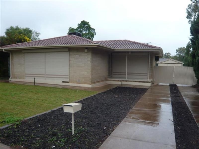 2 Burford Street, Elizabeth Downs SA 5113