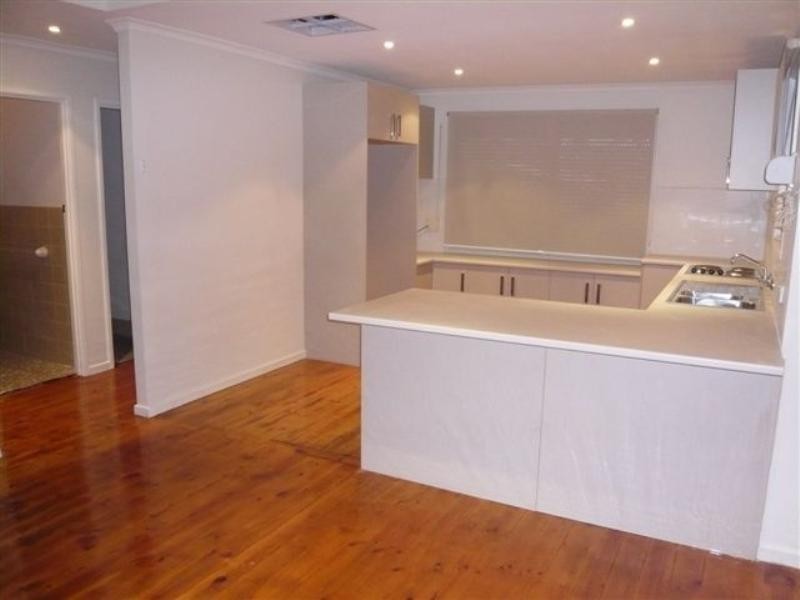 2 Burford Street, Elizabeth Downs SA 5113