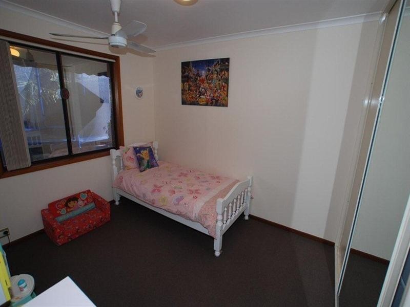 4 Plover Avenue, Modbury Heights SA 5092