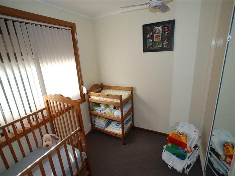 4 Plover Avenue, Modbury Heights SA 5092