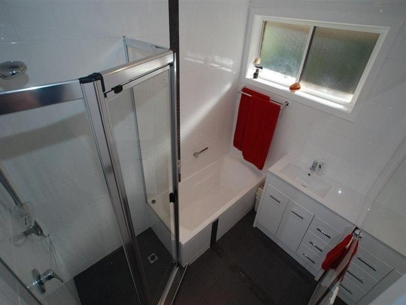 4 Plover Avenue, Modbury Heights SA 5092