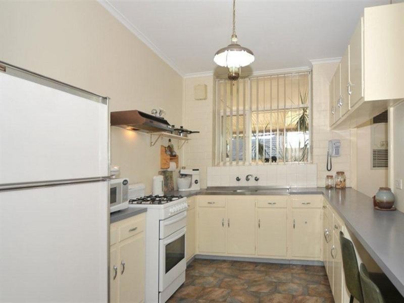 14 Kennett Street, Para Hills SA 5096