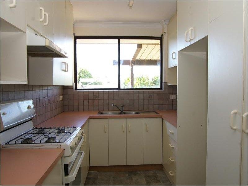 4 Papps Court, Redwood Park SA 5097