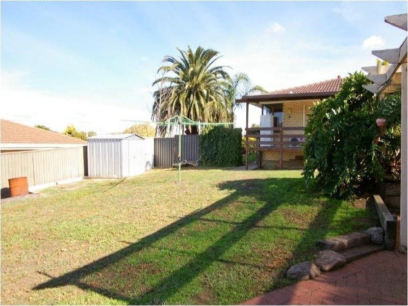 4 Papps Court, Redwood Park SA 5097