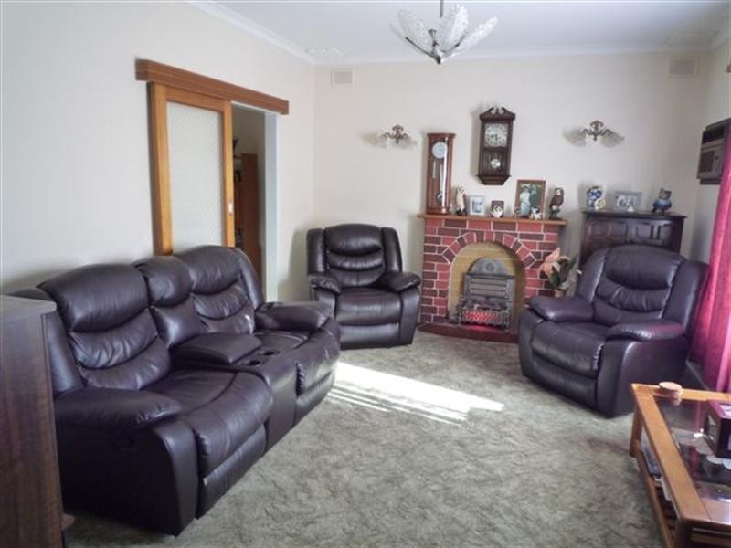 4 Pulteney Road, Brahma Lodge SA 5109