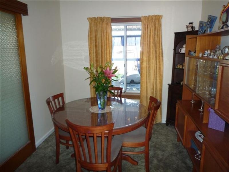 4 Pulteney Road, Brahma Lodge SA 5109