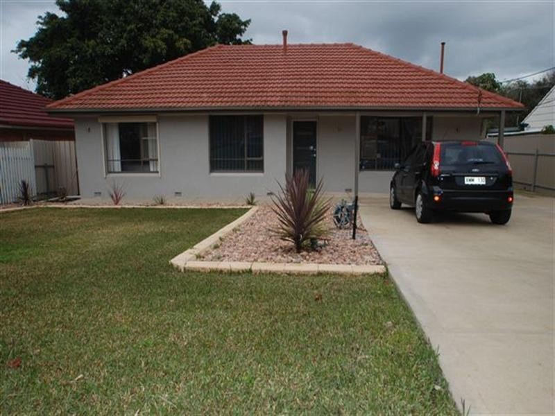 15 Eva Avenue, Redwood Park SA 5097