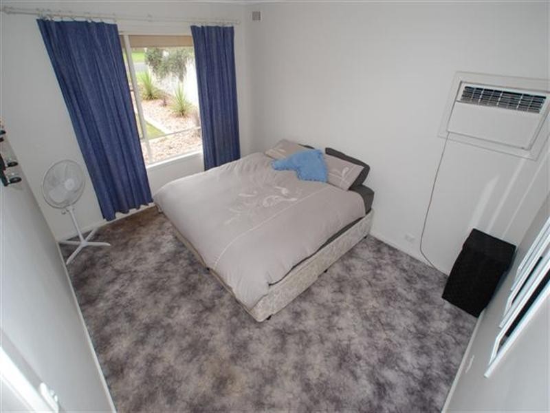 15 Eva Avenue, Redwood Park SA 5097