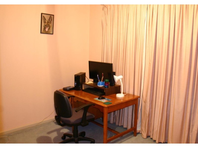 811 North East Road, Valley View SA 5093