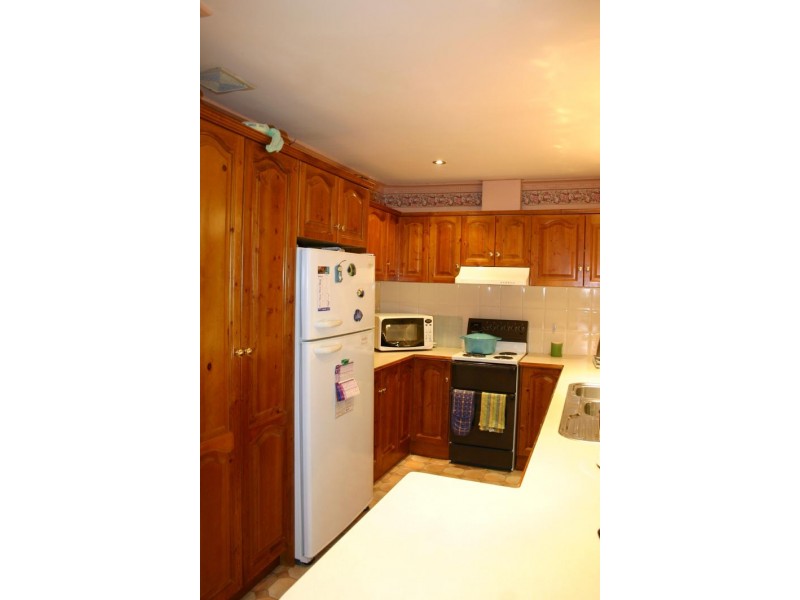 811 North East Road, Valley View SA 5093