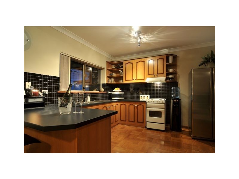 8 Diane Court, Golden Grove SA 5125