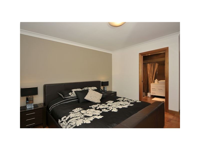 8 Diane Court, Golden Grove SA 5125