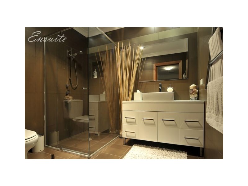 8 Diane Court, Golden Grove SA 5125