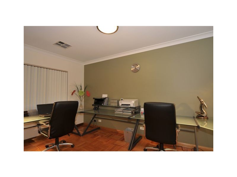 8 Diane Court, Golden Grove SA 5125