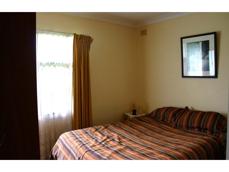 4 Willson Road, Gilles Plains SA 5086