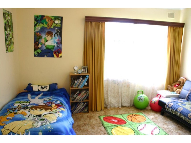 4 Willson Road, Gilles Plains SA 5086