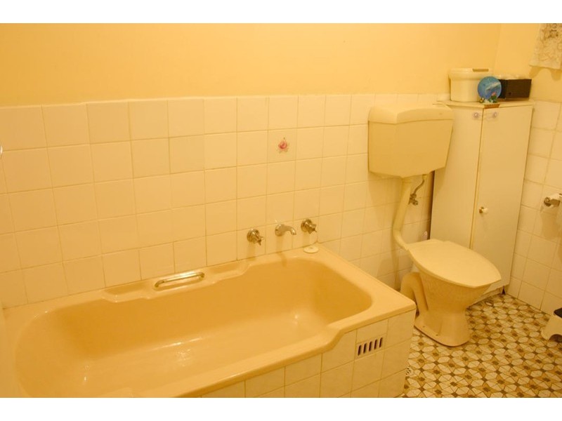 4 Willson Road, Gilles Plains SA 5086