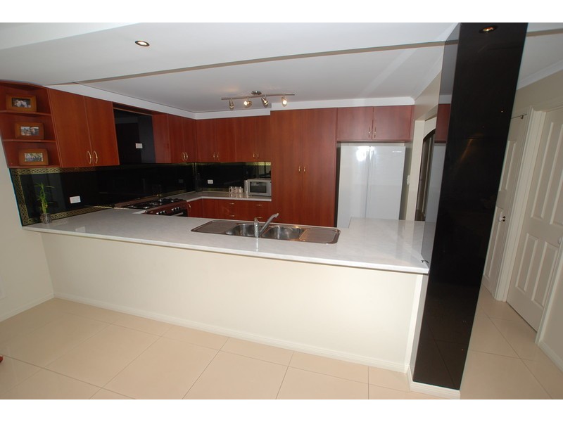 26 Debenham Court, Greenwith SA 5125