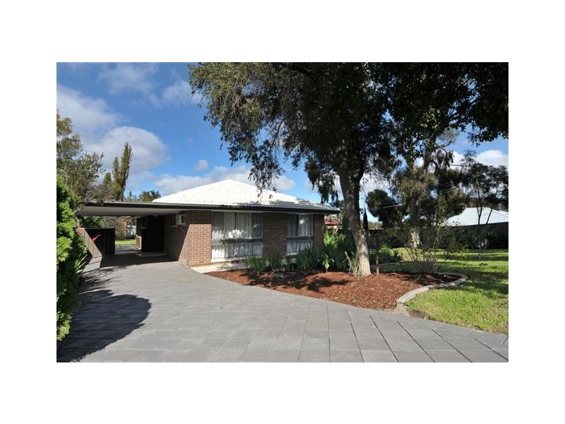 15 Green Road, Hope Valley SA 5090