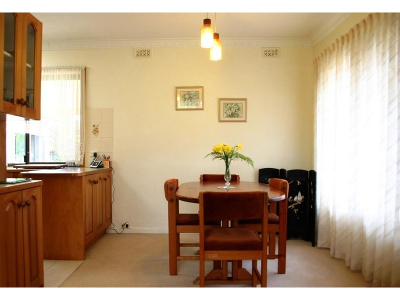 5 Maidos Grove, Valley View SA 5093