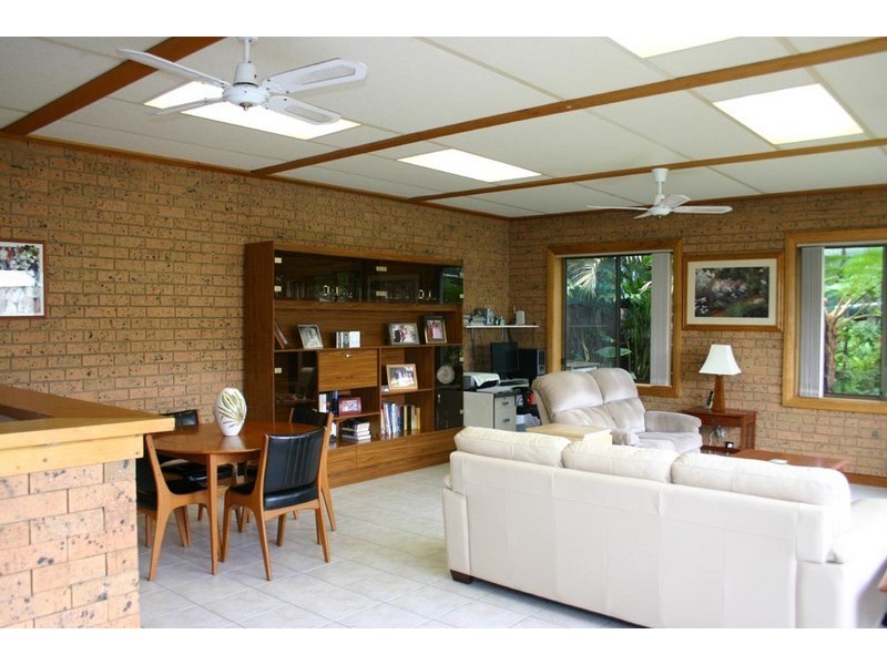 5 Maidos Grove, Valley View SA 5093