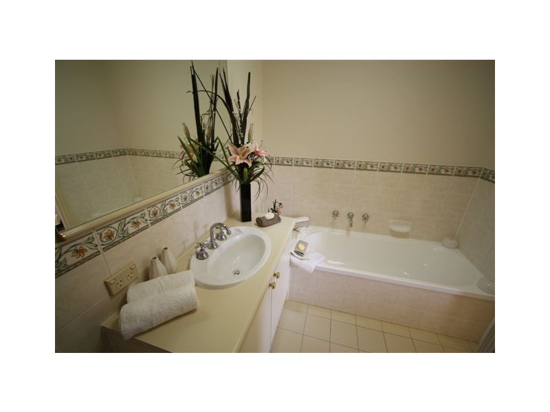 2 Elm Lane, Glenside SA 5065