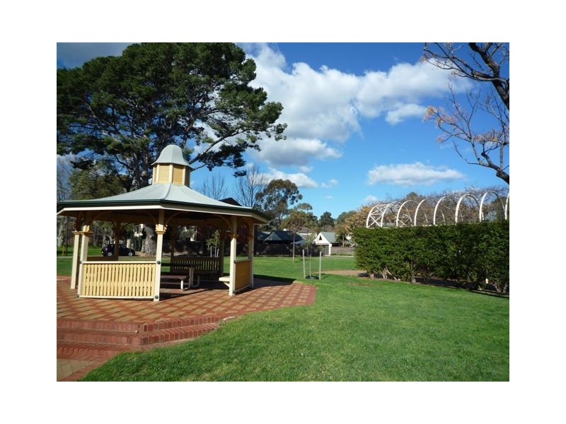 2 Elm Lane, Glenside SA 5065