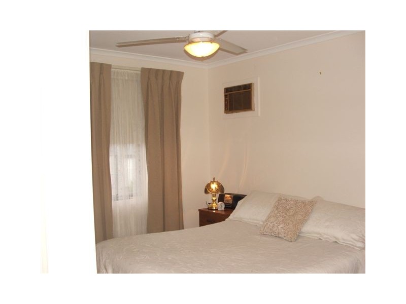 60 Deborah Grove, Para Vista SA 5093