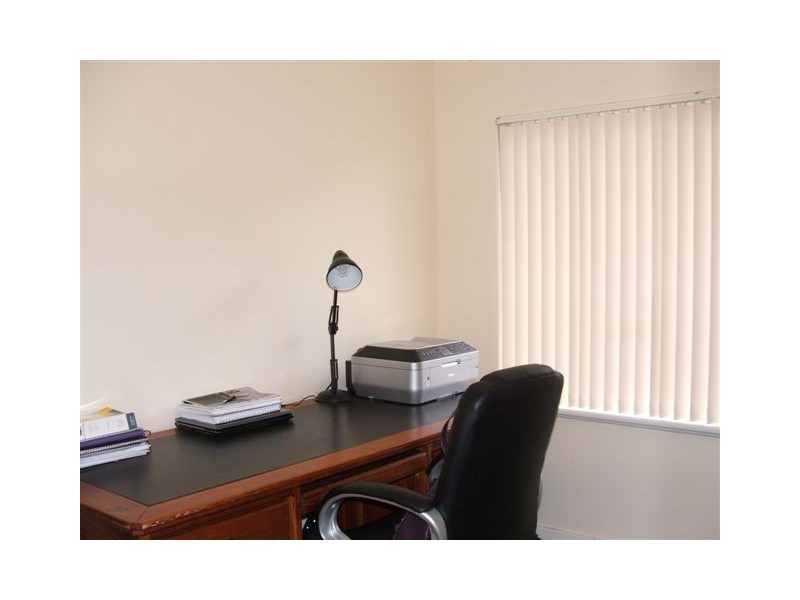 10 Hinton Avenue, Para Hills SA 5096