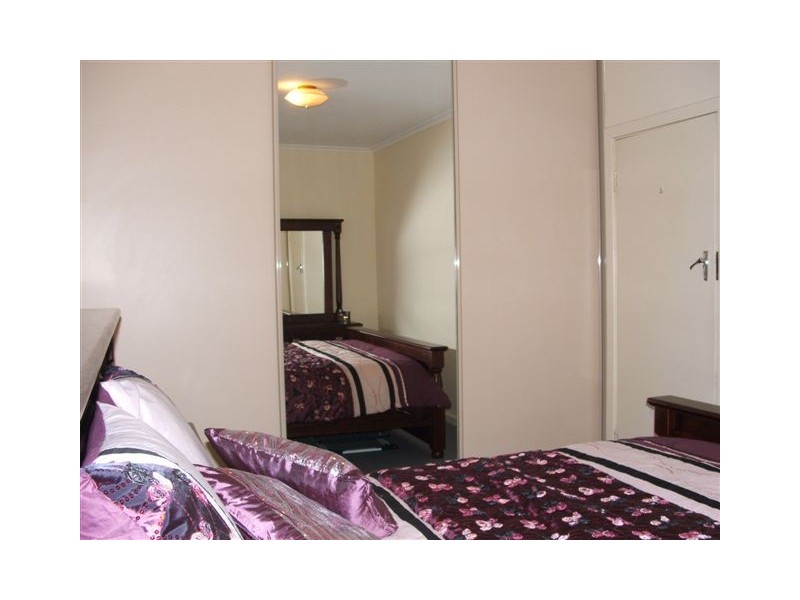 10 Hinton Avenue, Para Hills SA 5096