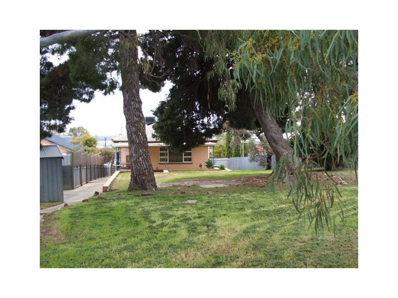 10 Hinton Avenue, Para Hills SA 5096