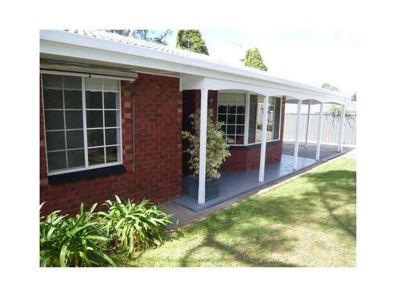 297 Hancock Road, Banksia Park SA 5091