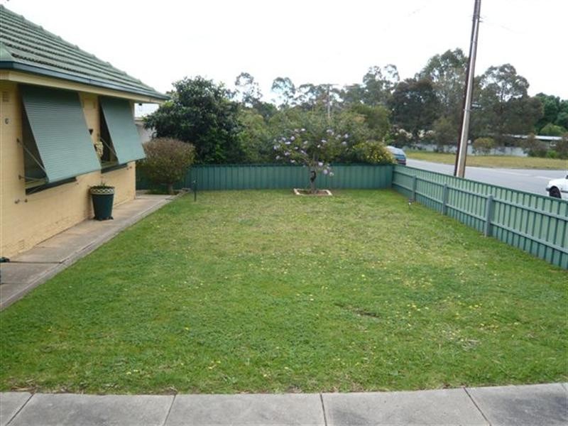 18 School Drive, Banksia Park SA 5091