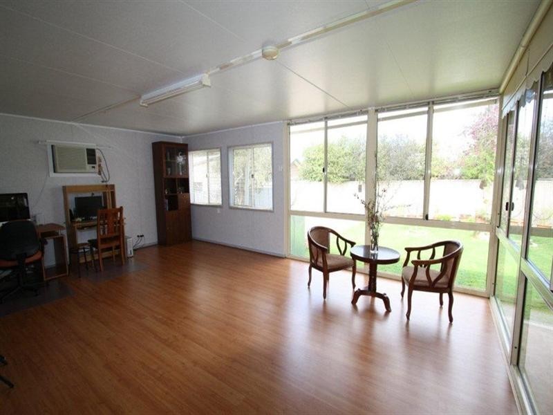 6 Neptune Avenue, Modbury Heights SA 5092