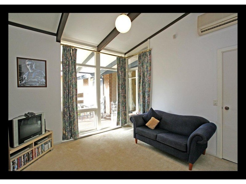 58 Down Drive, Valley View SA 5093