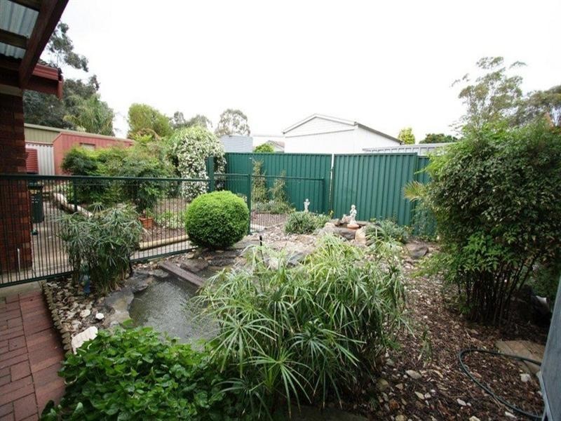 11 La Perouse Crescent, Fairview Park SA 5126