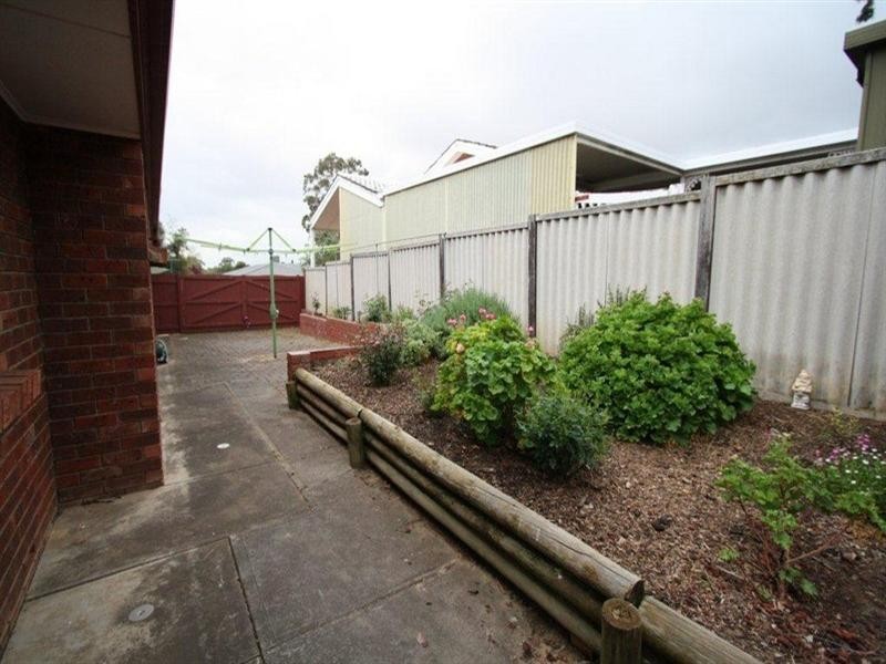 11 La Perouse Crescent, Fairview Park SA 5126