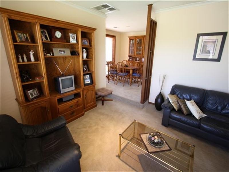 46 Park Lake Drive, Wynn Vale SA 5127