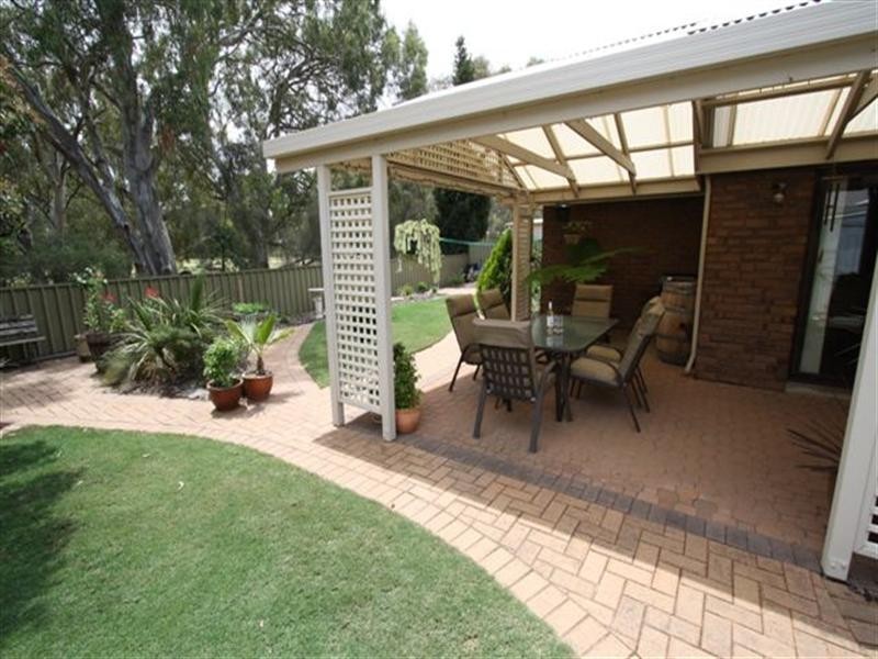 46 Park Lake Drive, Wynn Vale SA 5127