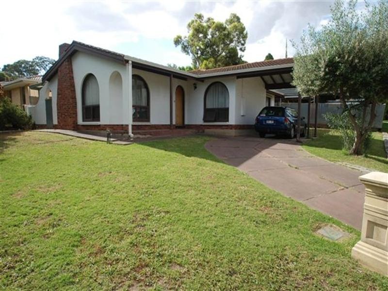 1 Lydia Avenue, Surrey Downs SA 5126