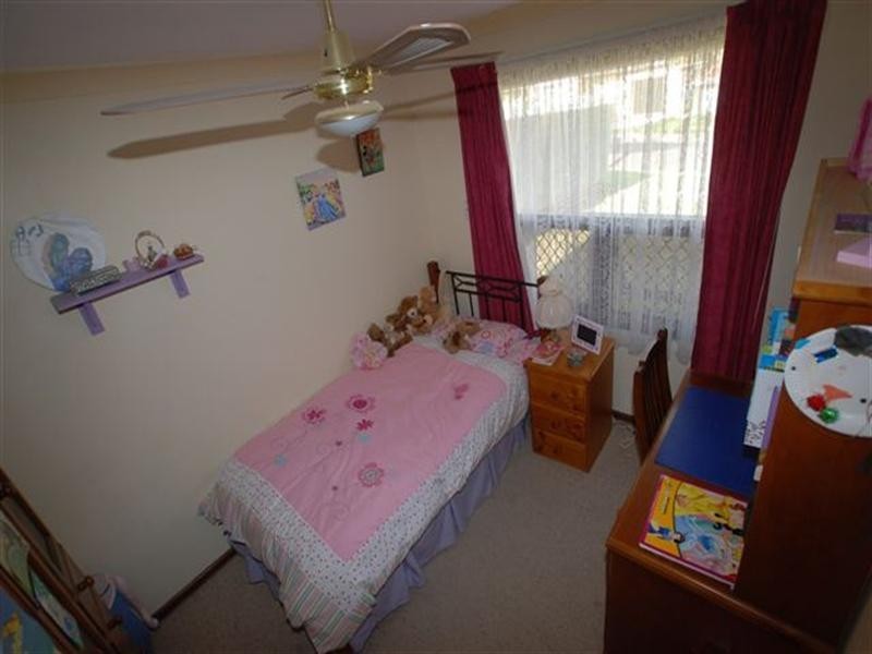 1 Lydia Avenue, Surrey Downs SA 5126