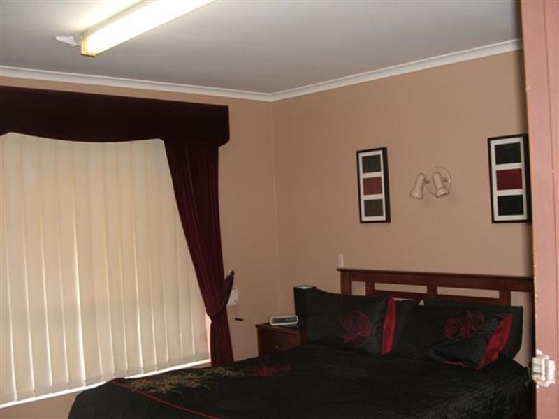 1 Aquamarine Avenue, Salisbury East SA 5109