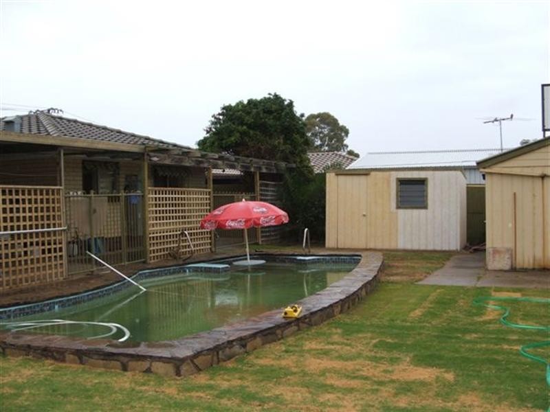 1 Aquamarine Avenue, Salisbury East SA 5109