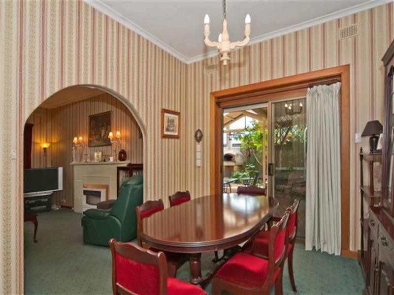 4 Ian Street, Broadview SA 5083