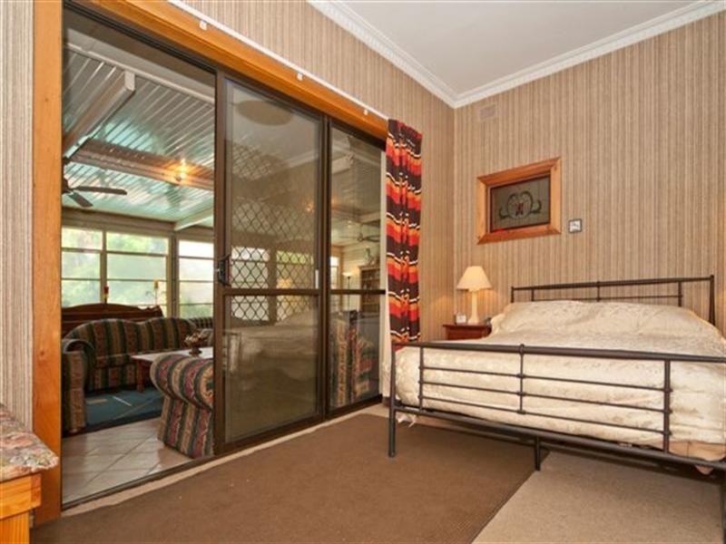 4 Ian Street, Broadview SA 5083