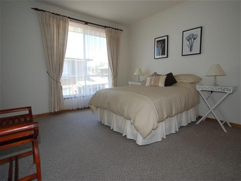 1/129 Smart Road, Modbury SA 5092